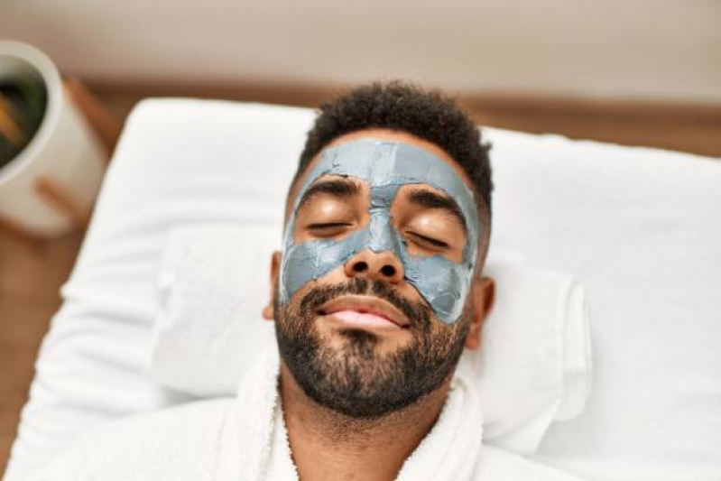 onde-faz-limpeza-de-pele-profunda-masculina